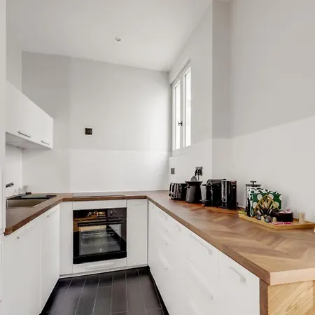 Bluestay 42 - Charmant Duplex A * Paris