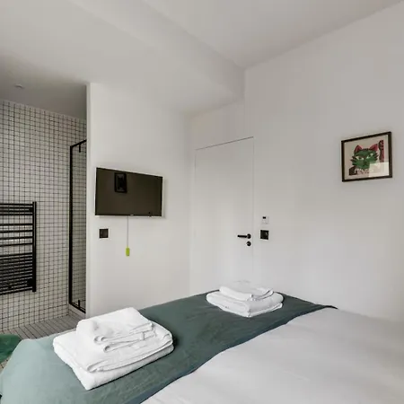 Bluestay 42 - Charmant Duplex A Paris